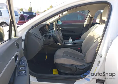 2021 Hyundai Sonata Se z USA, uszkodzony, nr VIN 5NPEG4JA2MH102702